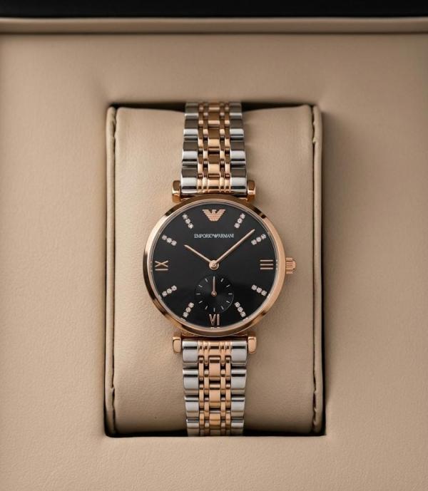 Emporio Arman_i Classic