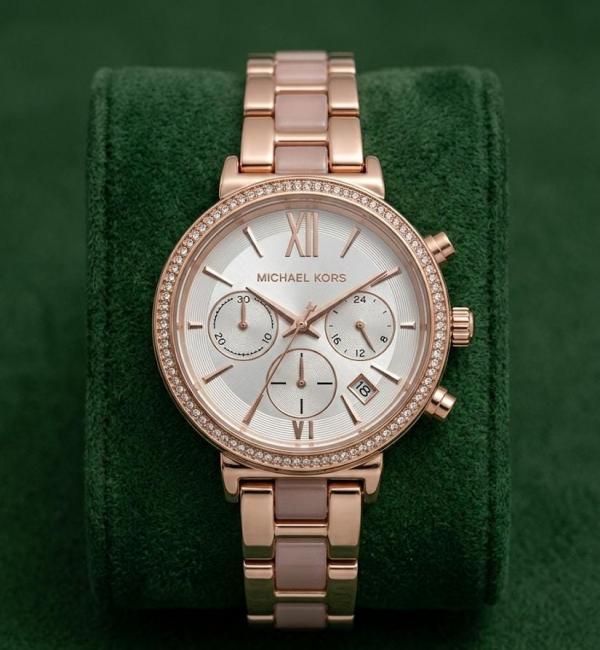 Michael_Kors Sofie