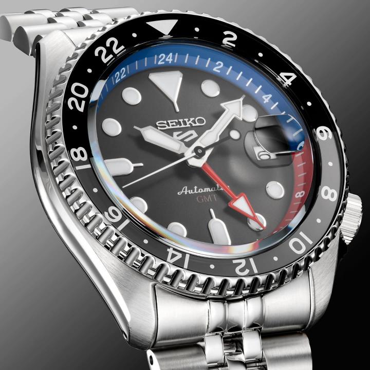Seiko 5 Sprots Automatic