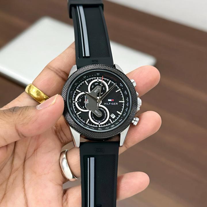 Tommy_Hilfiger Clark