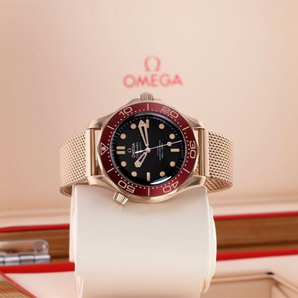 Omeg_a seamaster diver 300M automatic